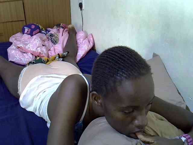 sexxy-maya1 webcam