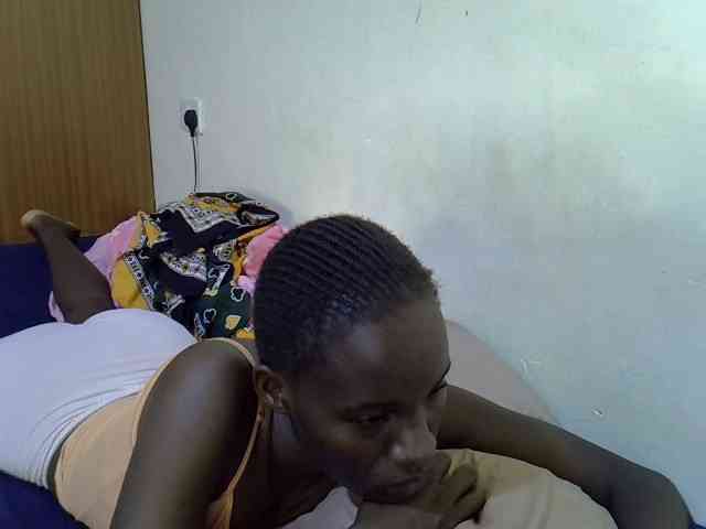 sexxy-maya1 webcam