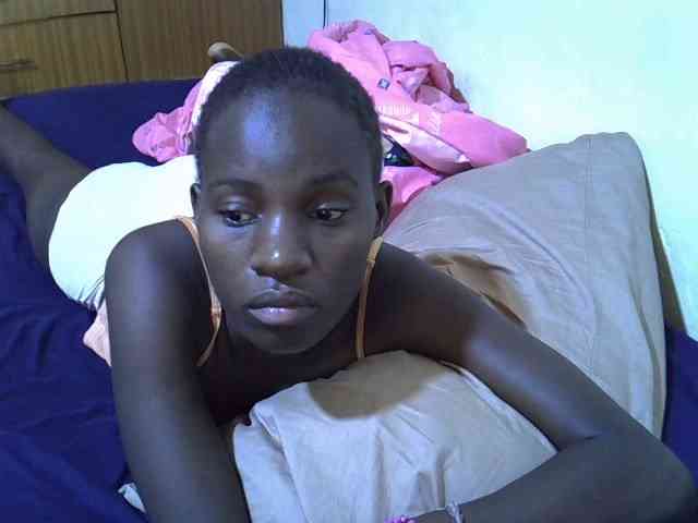 sexxy-maya1 webcam