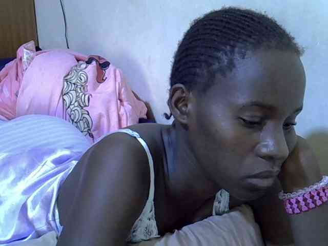 sexxy-maya1 webcam