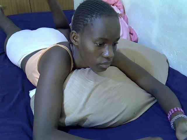 sexxy-maya1 webcam