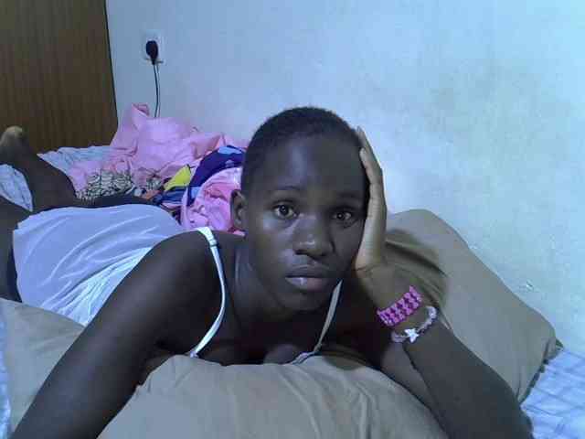sexxy-maya1 webcam