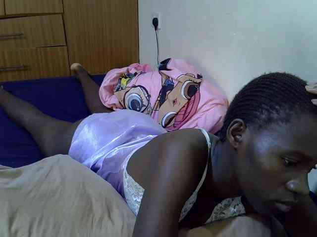 sexxy-maya1 webcam