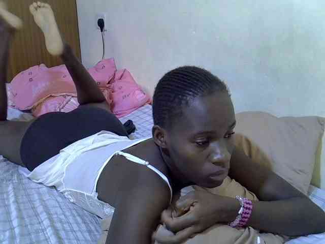 sexxy-maya1 webcam