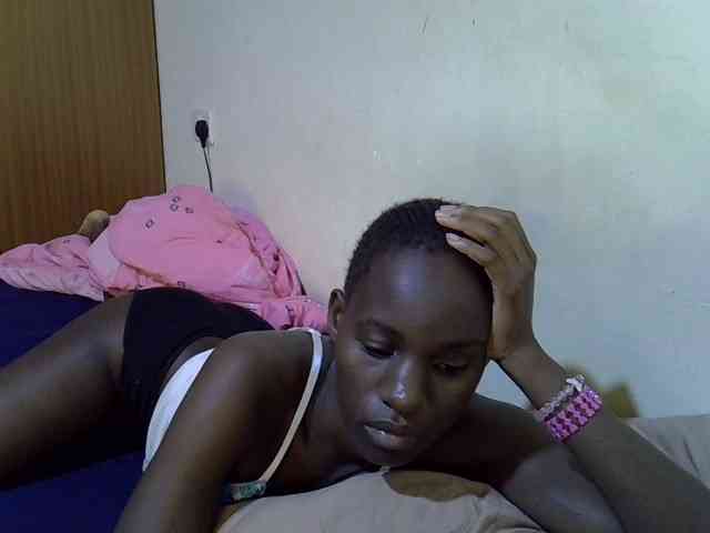 sexxy-maya1 webcam