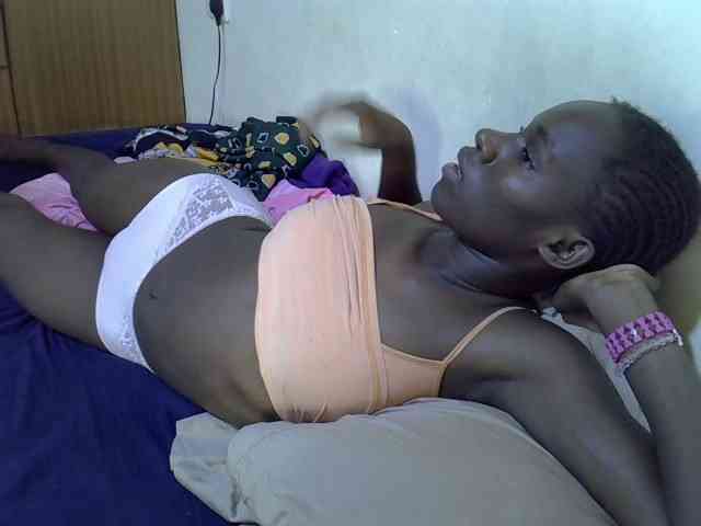 sexxy-maya1 webcam