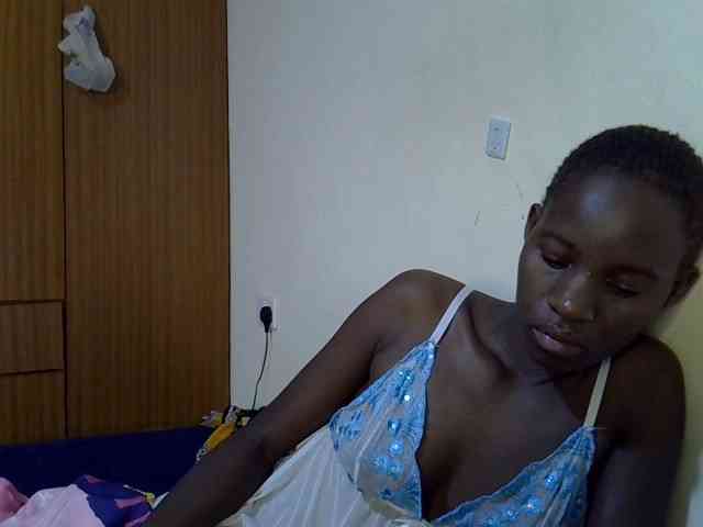 sexxy-maya1 webcam