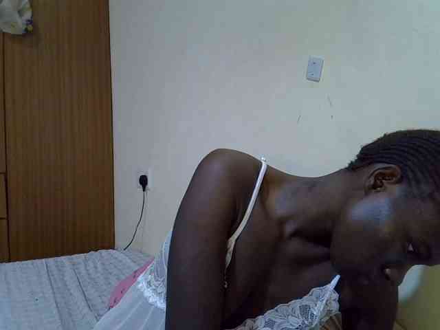 sexxy-maya1 webcam