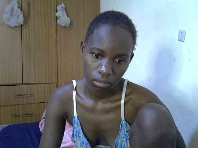 sexxy-maya1 webcam