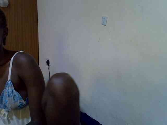 sexxy-maya1 webcam