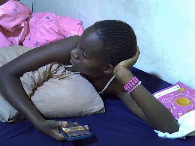 sexxy-maya1 webcam