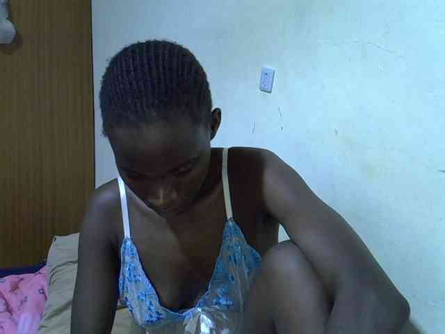 sexxy-maya1 webcam