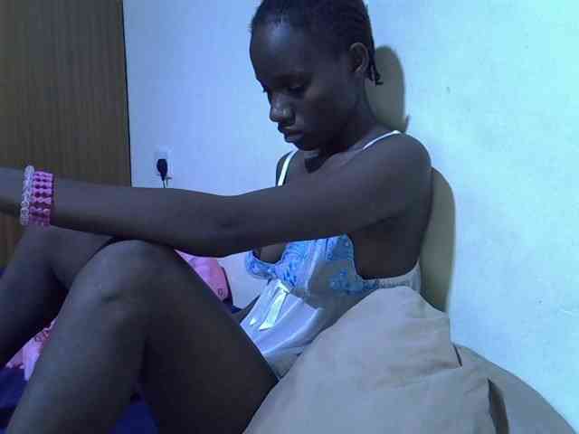 sexxy-maya1 webcam