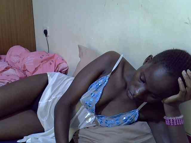 sexxy-maya1 webcam