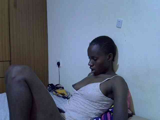 sexxy-maya1 webcam