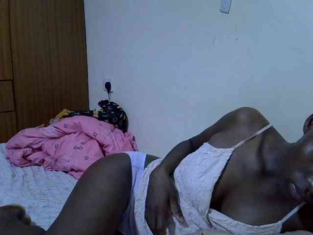 sexxy-maya1 webcam