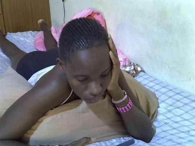 sexxy-maya1 webcam