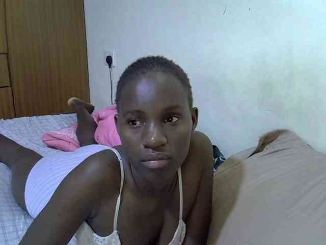 sexxy-maya1 webcam