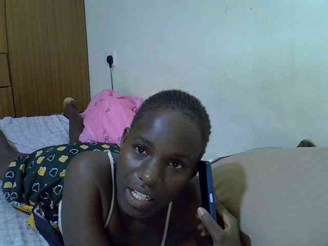 sexxy-maya1 webcam