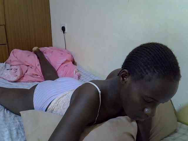 sexxy-maya1 webcam