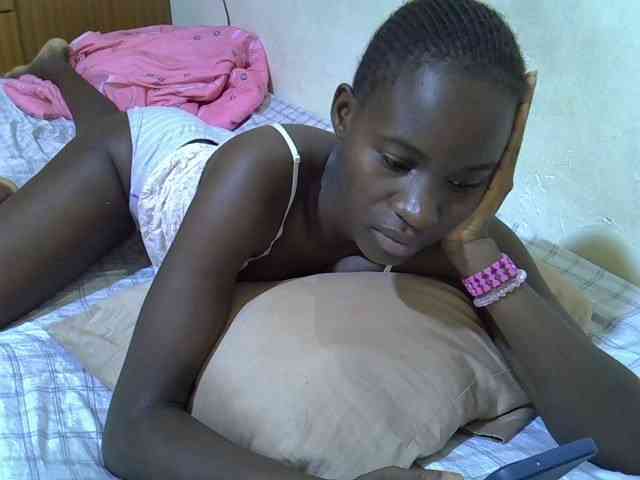 sexxy-maya1 webcam