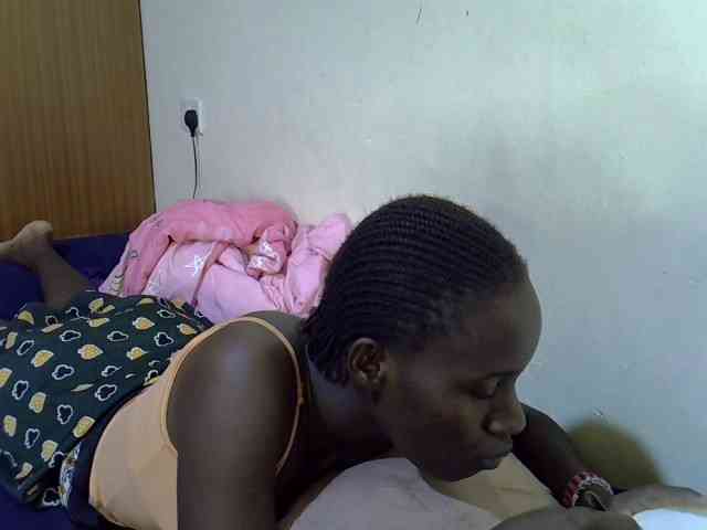 sexxy-maya1 webcam