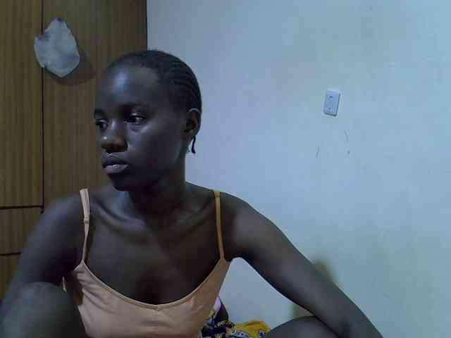 sexxy-maya1 webcam