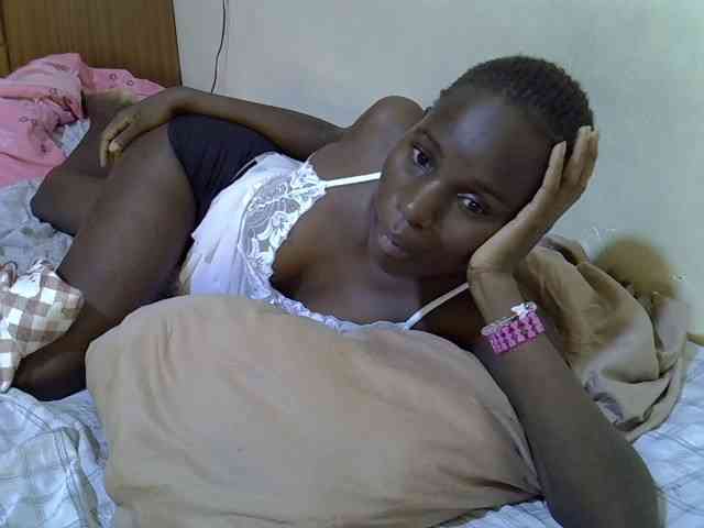 sexxy-maya1 webcam