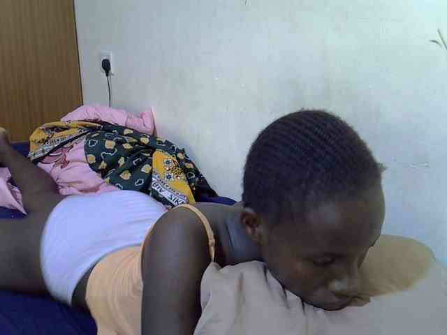 sexxy-maya1 webcam