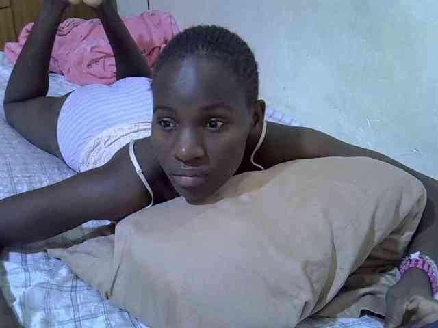 sexxy-maya1 webcam