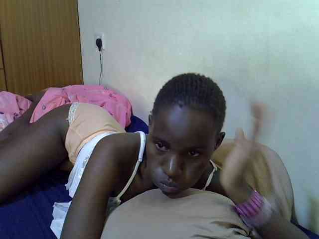 sexxy-maya1 webcam