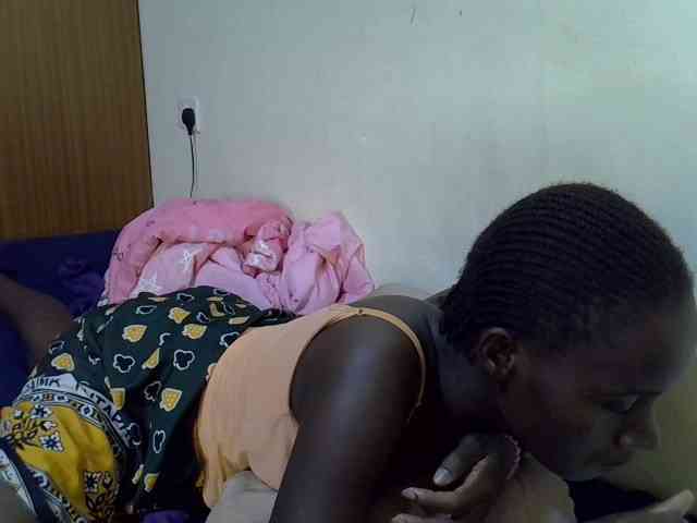 sexxy-maya1 webcam