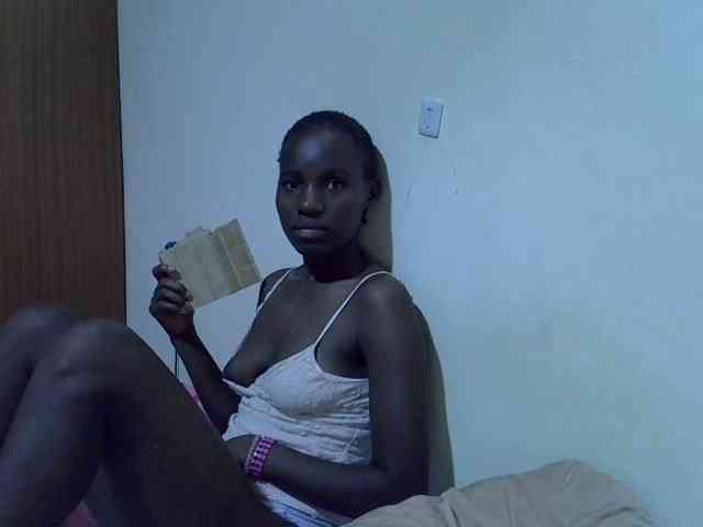 sexxy-maya1 webcam