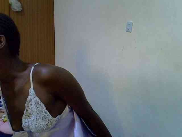 sexxy-maya1 webcam