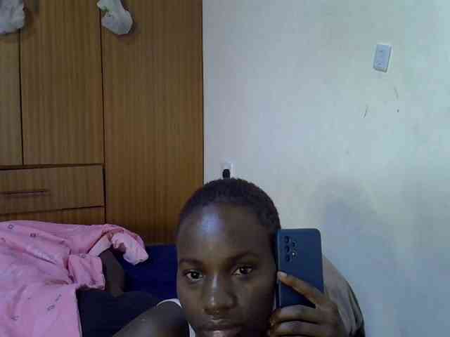 sexxy-maya1 webcam