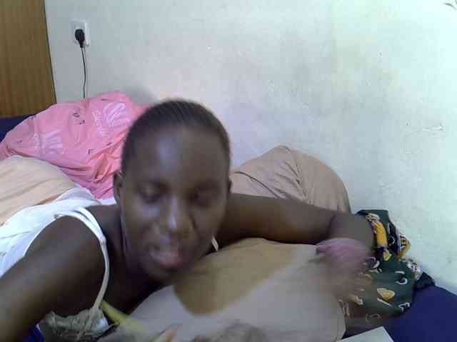 sexxy-maya1 webcam