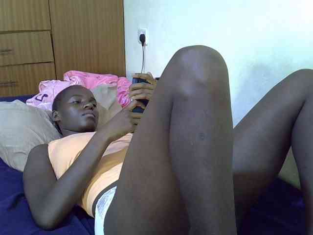sexxy-maya1 webcam