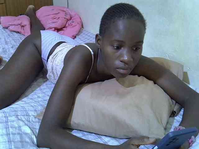 sexxy-maya1 webcam
