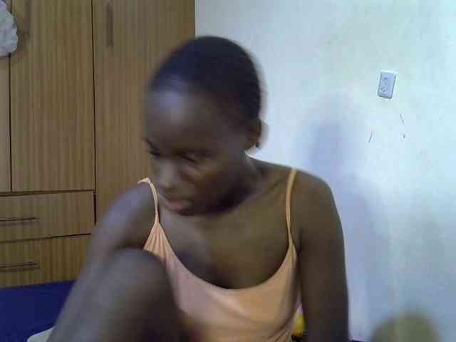 sexxy-maya1 webcam