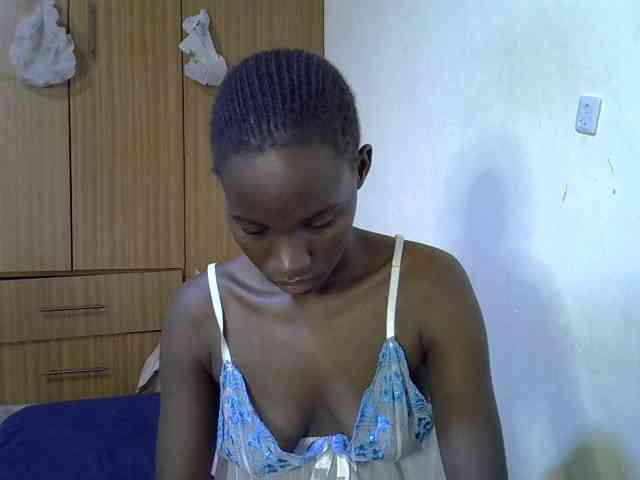 sexxy-maya1 webcam