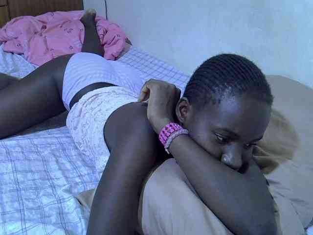 sexxy-maya1 webcam