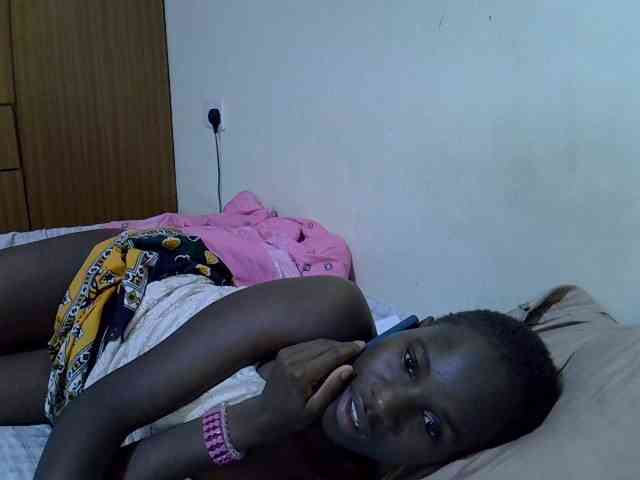sexxy-maya1 webcam