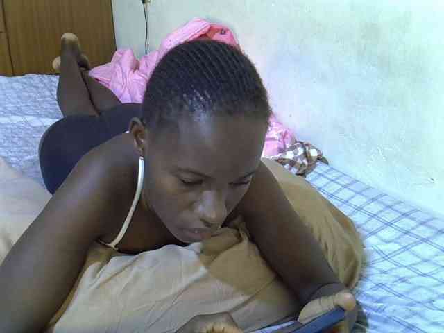 sexxy-maya1 webcam