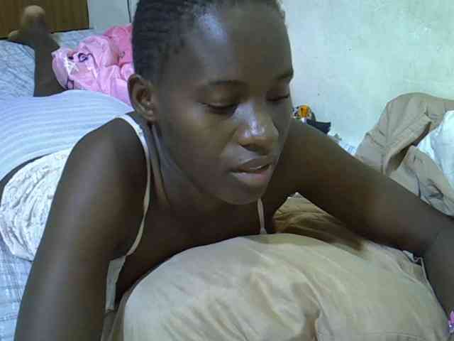 sexxy-maya1 webcam