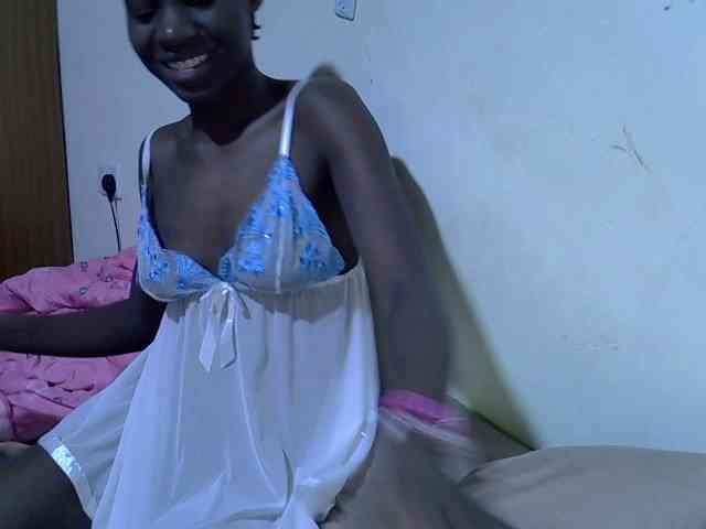 sexxy-maya1 webcam