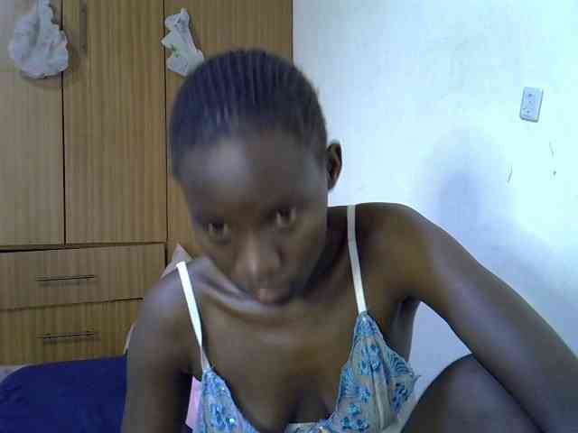 sexxy-maya1 webcam