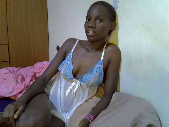sexxy-maya1 webcam