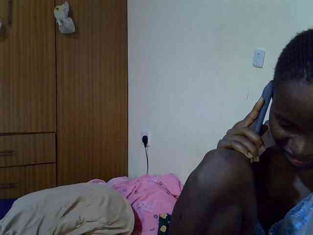 sexxy-maya1 webcam