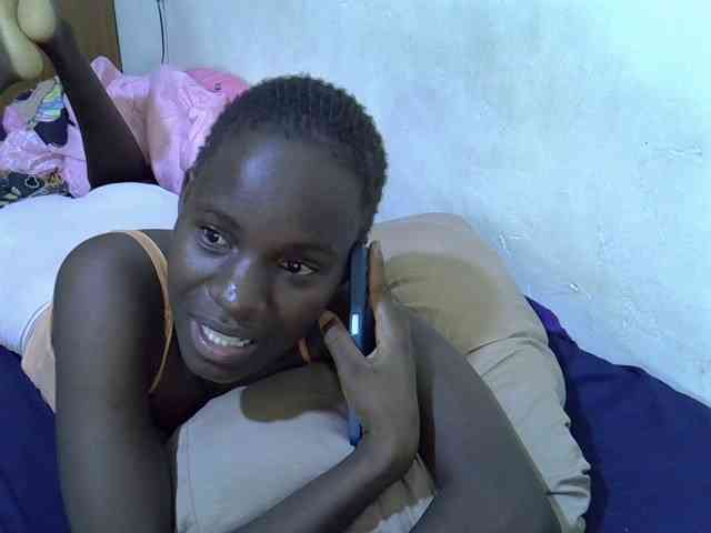 sexxy-maya1 webcam