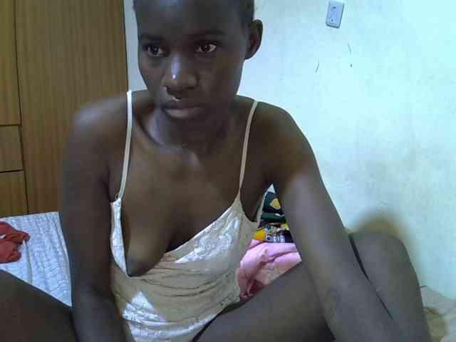 sexxy-maya1 webcam